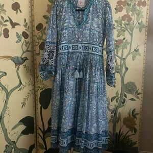 NWOT Bella tu maxi dress
